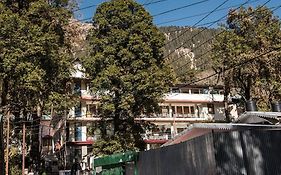 Moon Hotel Mallital, Near Nainital High Court  India